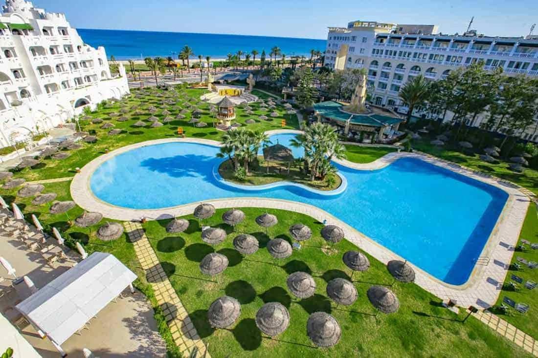 Hotel Lella Baya الحمامات المظهر الخارجي الصورة