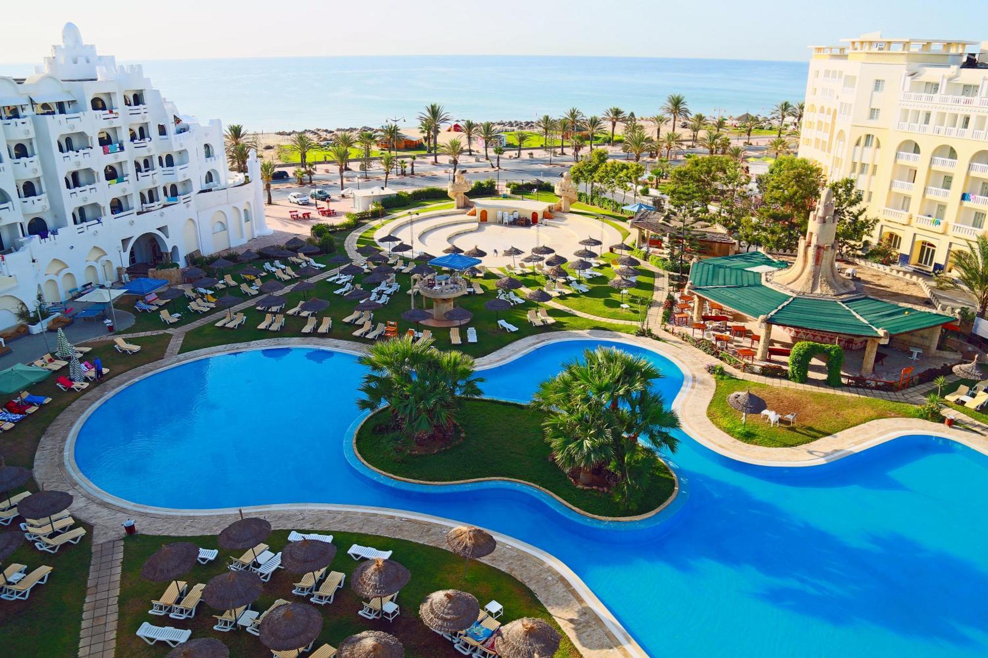 Hotel Lella Baya الحمامات المظهر الخارجي الصورة